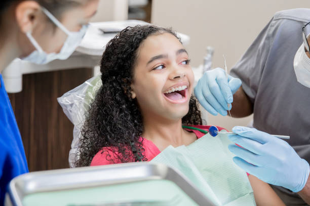 Best Dentist for Tooth Abscess  in The Hammocks, FL